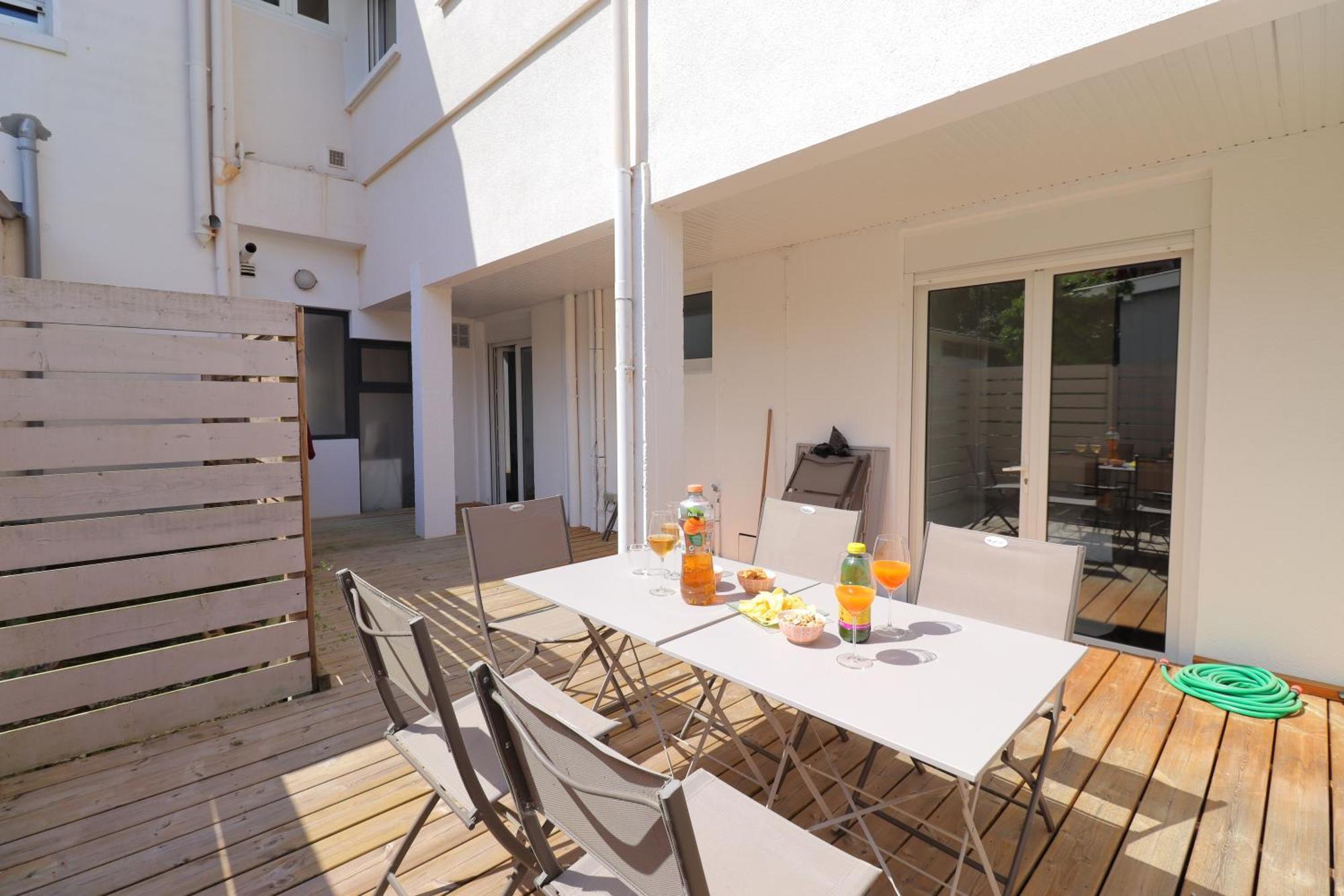 Le Spazioso - T3 Arcachon Avec Terrasse Privative Eksteriør bilde